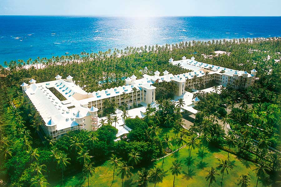 Punta Cana Adventures offers you a large selection of tours and excursions with pickups at the Hotel Riu Palace Macao in Punta Cana